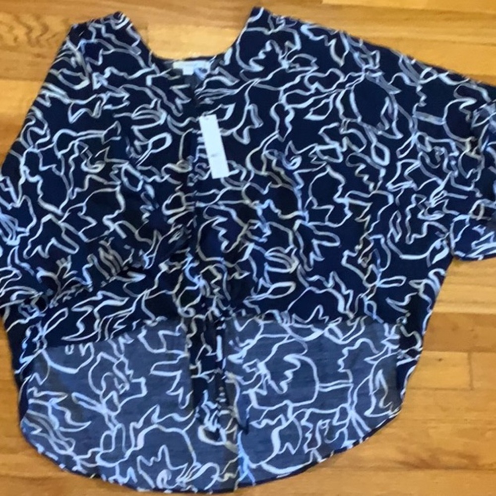 NWT Chico’s Blouse. Size 2 (XL)
